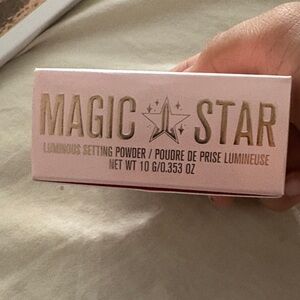 Magic Star Luminous Setting Powder